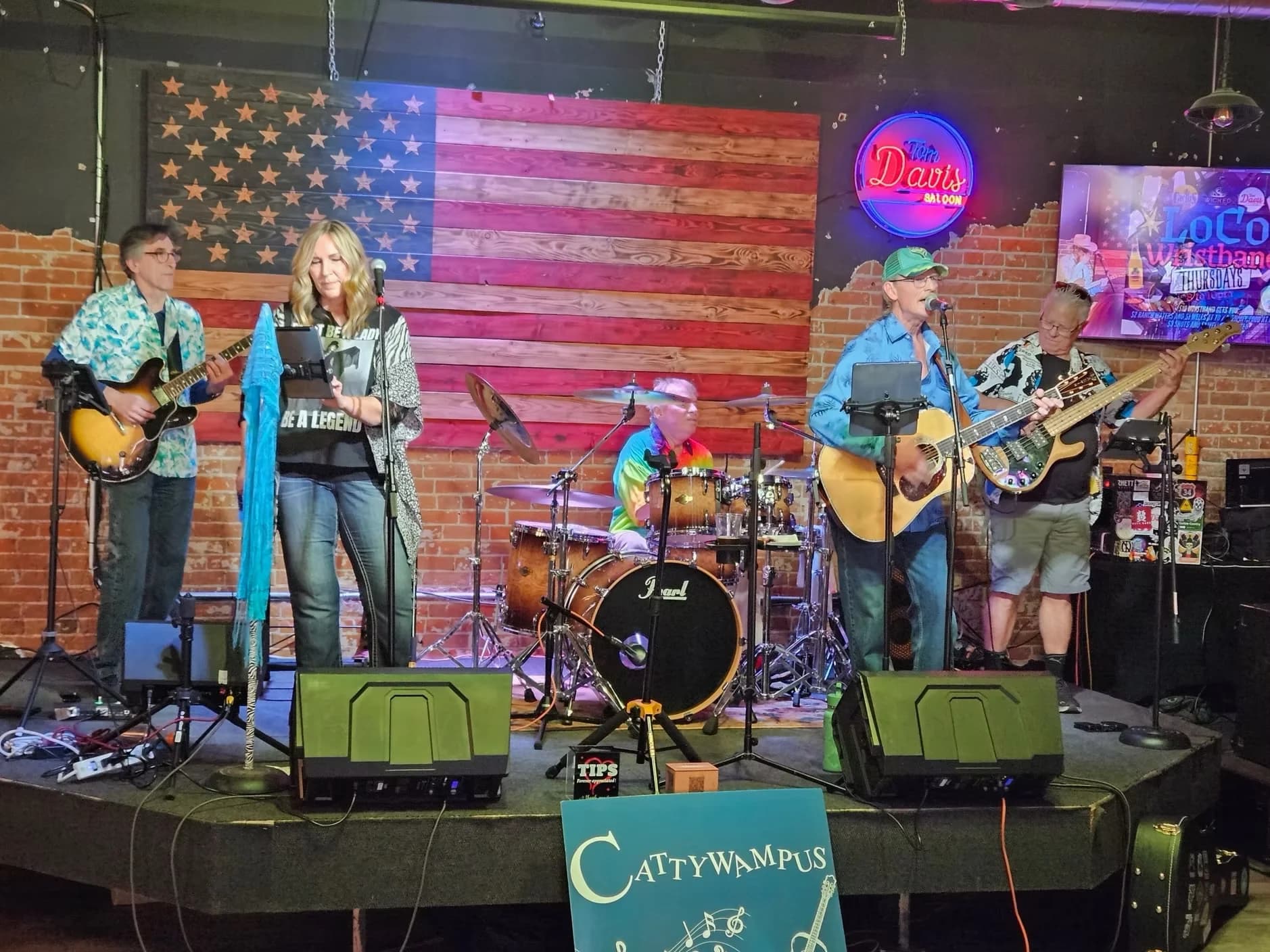 Kelso Kelly performing live with acoustic guitar